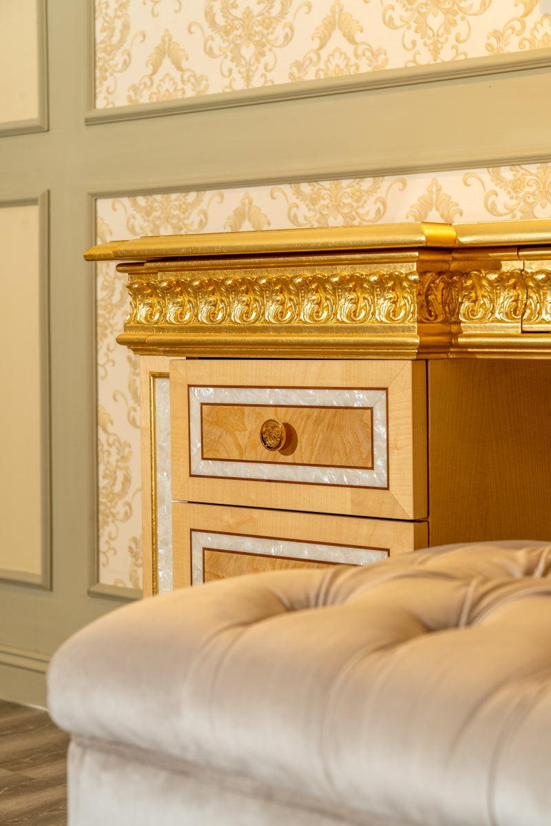 Asnaghi Interiors Pearl – Homes