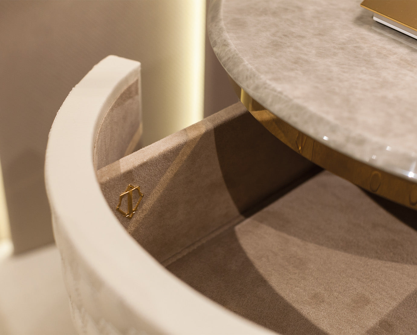 Tủ đầu giường Turri Vogue