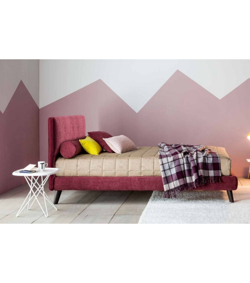 Giường ngủ Twils Dread