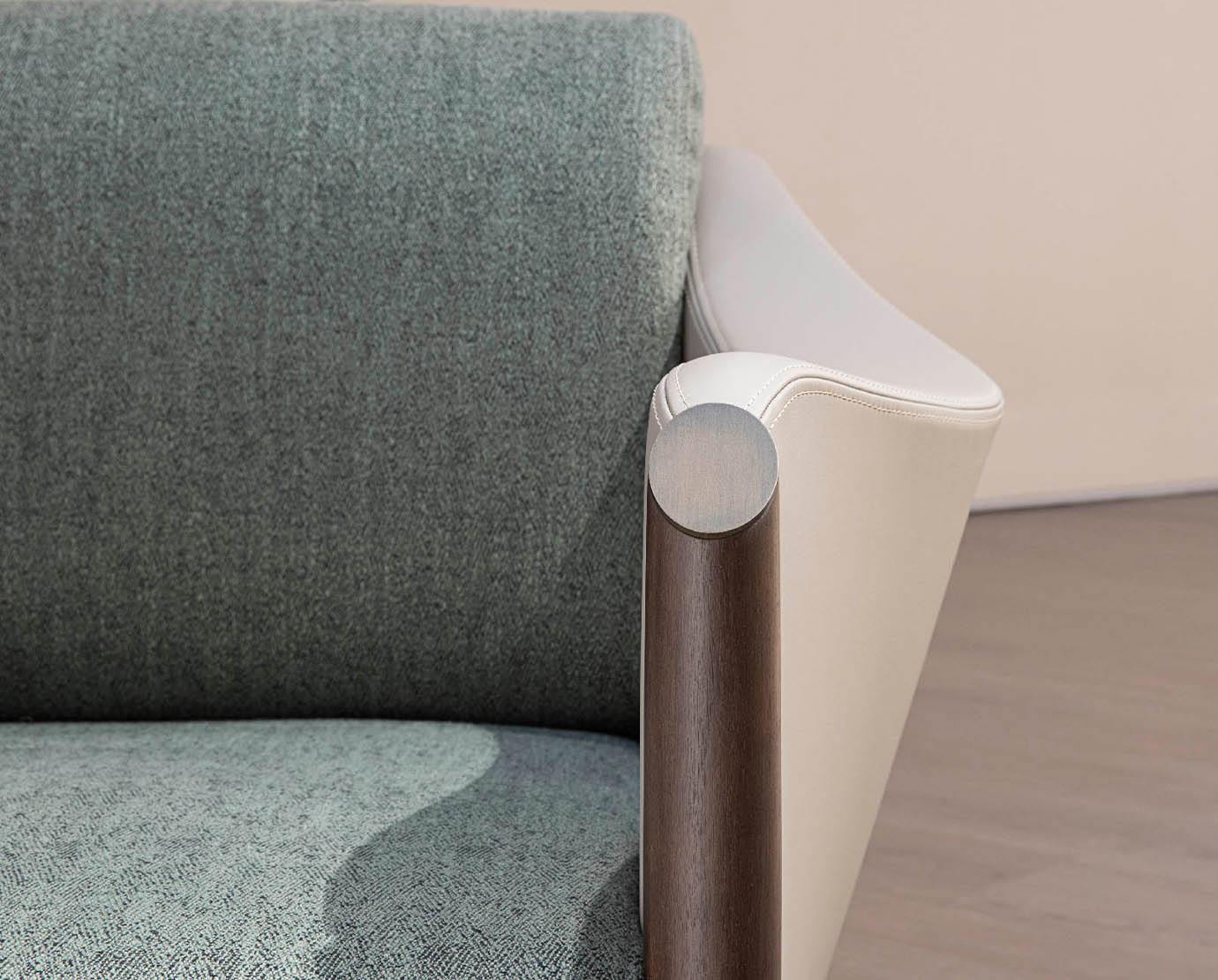 Ghế bành Turri Melting Light