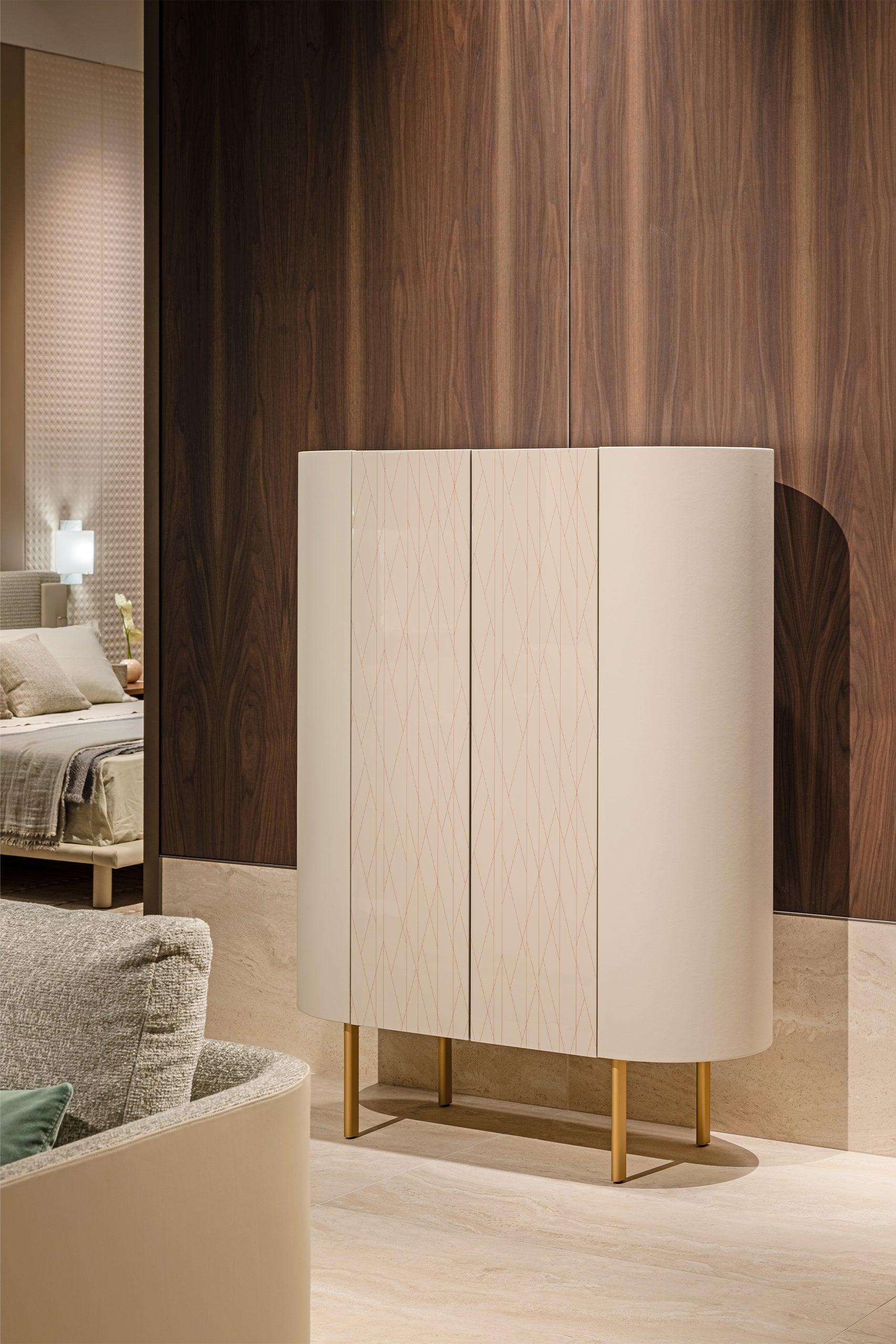 Tủ trưng bày cao Turri Roma